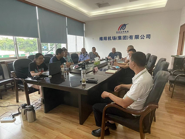 1655952307420936.jpeg 綿陽機(jī)場(chǎng)加快推進(jìn)T2航站樓及周邊標(biāo)識(shí)標(biāo)牌工作.jpeg